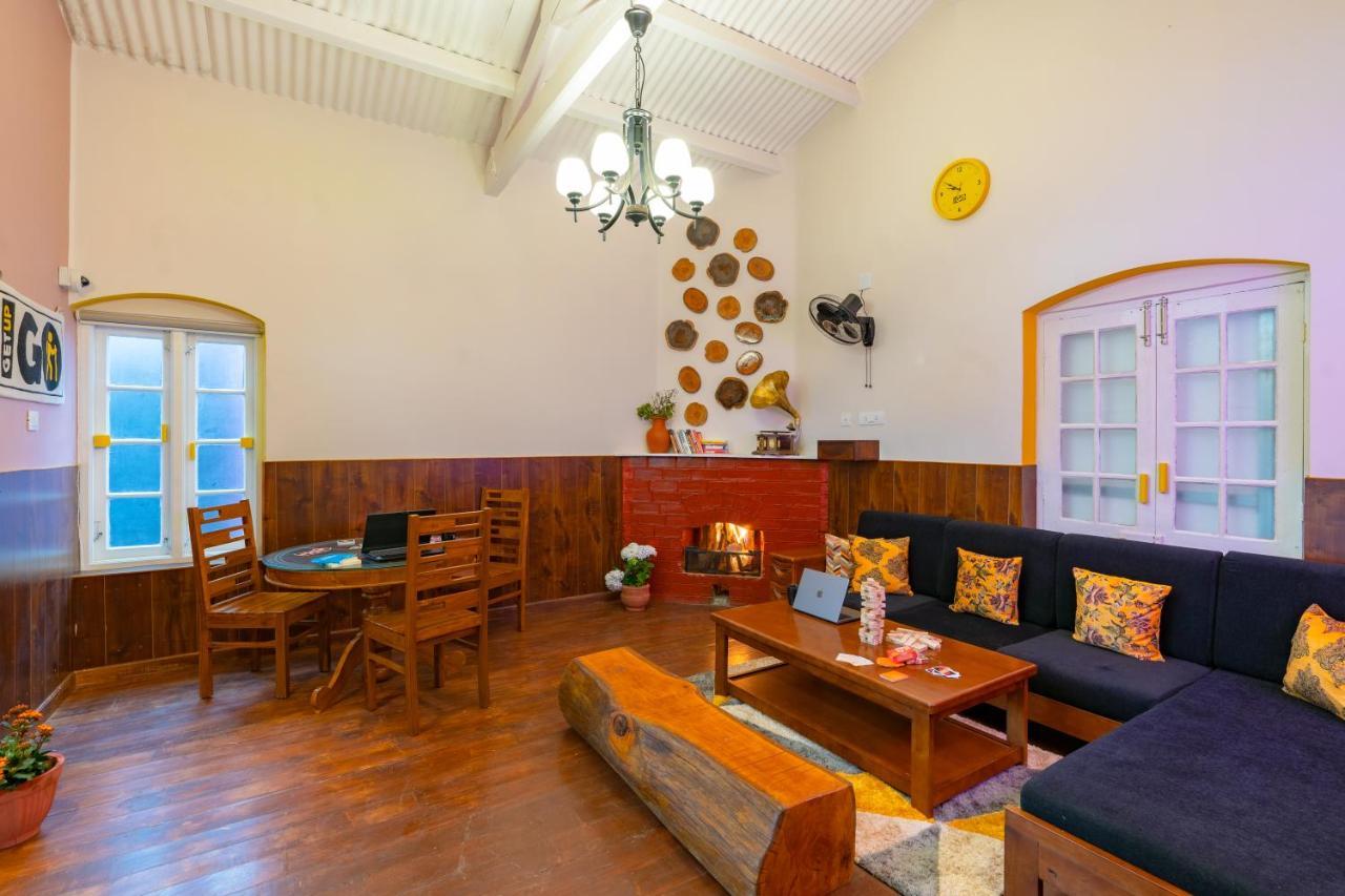 The Hosteller Уті Екстер'єр фото
